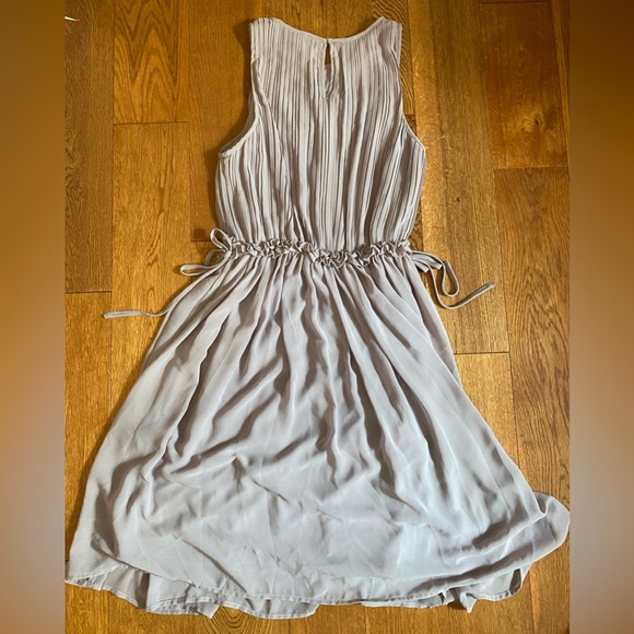 Purple Ruffle H&M Dress - Picture 3 of 3